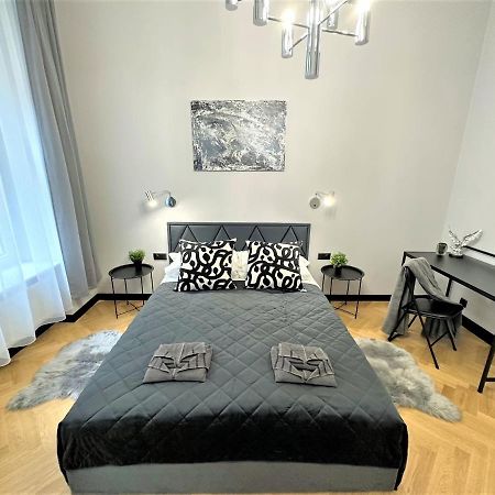 Luxury 100M2 Loft Design-Apartment At Wawel + Netflix Krakov Exteriér fotografie