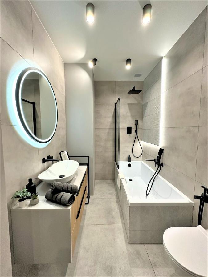 Luxury 100M2 Loft Design-Apartment At Wawel + Netflix Krakov Exteriér fotografie