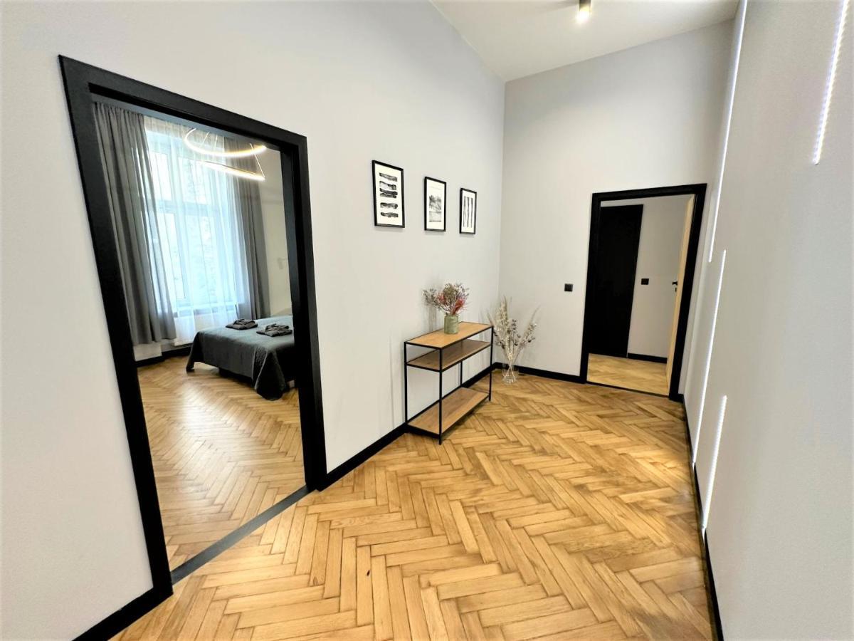 Luxury 100M2 Loft Design-Apartment At Wawel + Netflix Krakov Exteriér fotografie